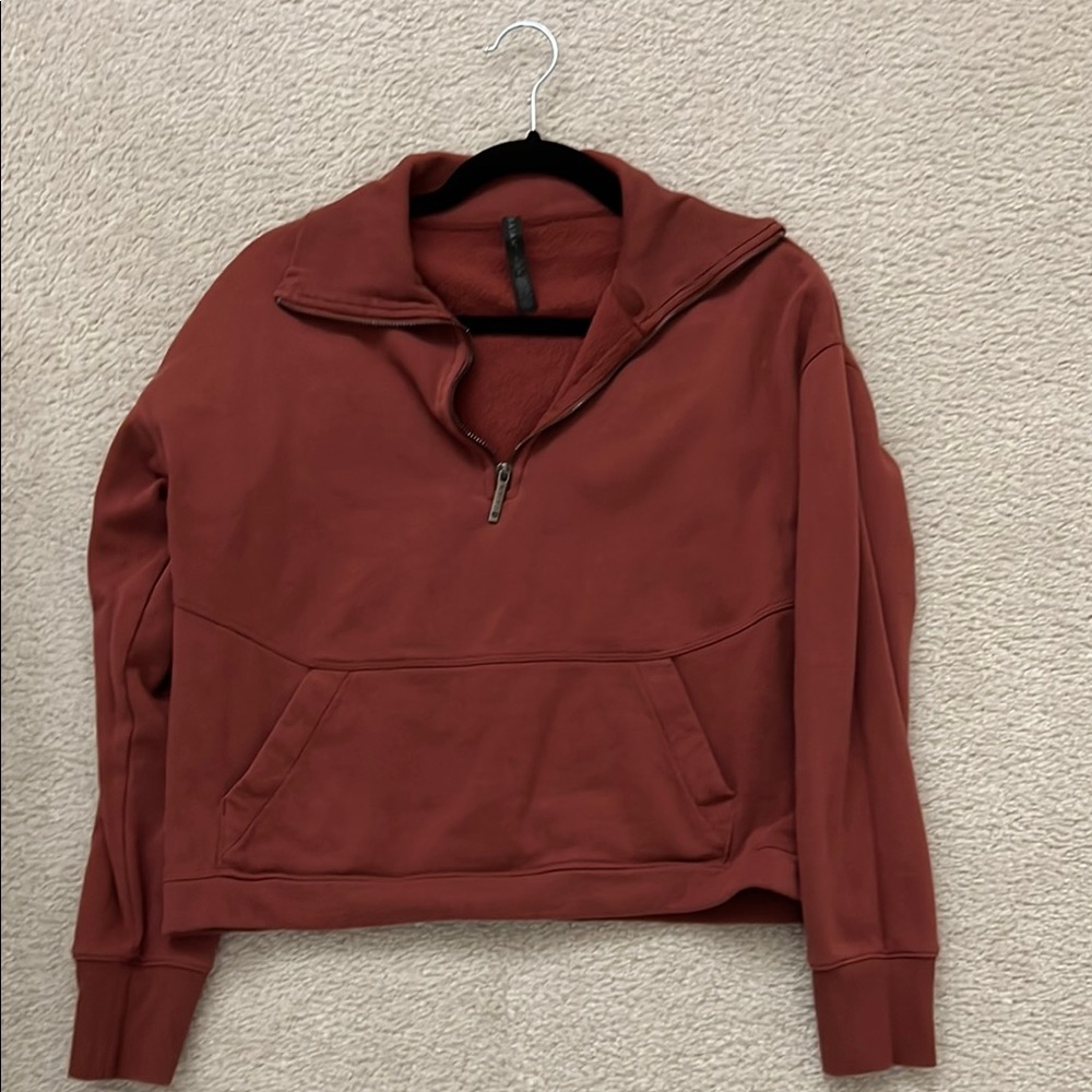GAIAM Brown Sweater with Soft Fabric and Relaxed Fit